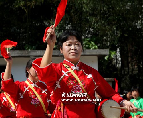 歙县剧团新任领导引领变革，铸就辉煌成就